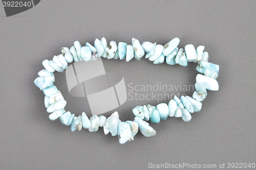 Image of Splintered larimar chain on gray background