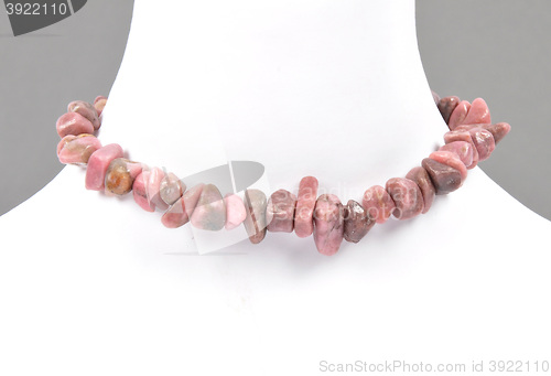 Image of Splintered rhodonite chain on bust