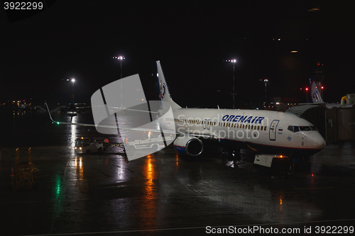 Image of Prepare aircraft for night flight