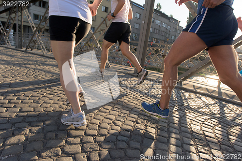 Image of people group jogging