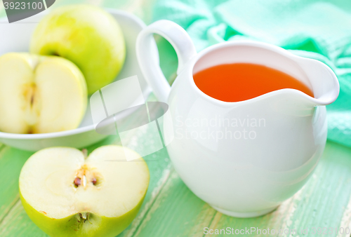 Image of apple juice