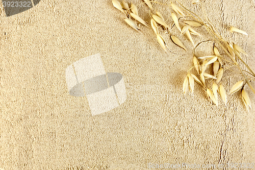 Image of Flour oat with stem