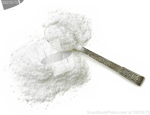 Image of heap of salt