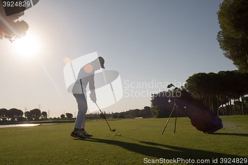 Image of golf player hitting shot