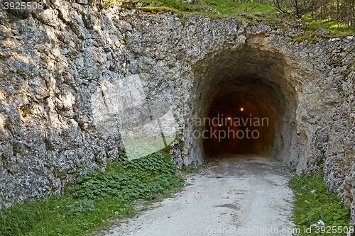 Image of Tunnel in stone