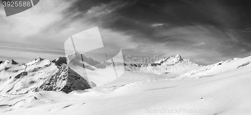 Image of Black and white panoramic view on off-piste slope