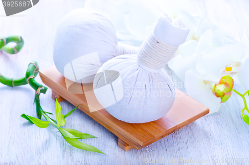 Image of ingredients for massage