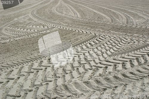 Image of Tire tracks