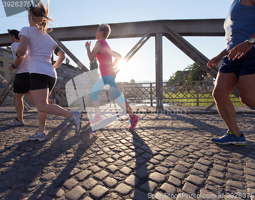 Image of people group jogging