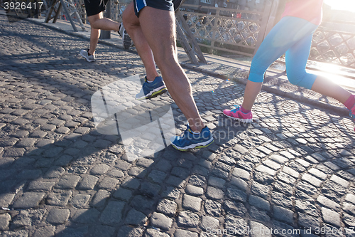 Image of people group jogging