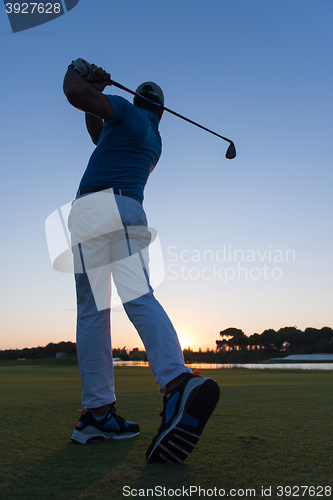 Image of golfer hitting long shot