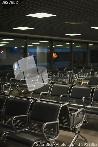 Image of the rows of chairs in the waiting room