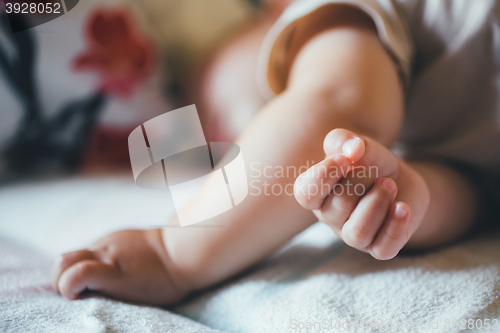 Image of small child sleeps