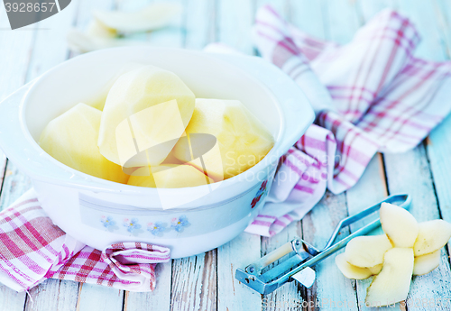 Image of raw potato