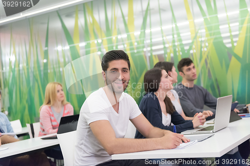 Image of students group study