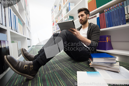 Image of student study  in school library