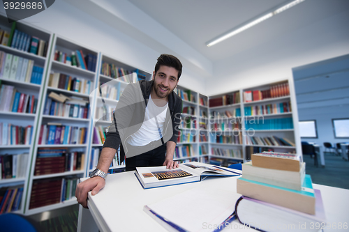 Image of student study  in school library