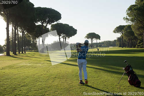 Image of golf player