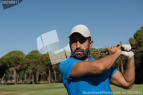 Image of golf player hitting shot