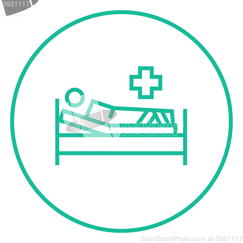 Image of Patient lying on bed line icon.