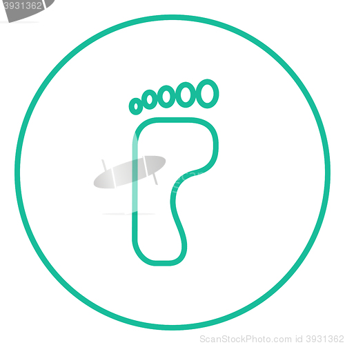 Image of Footprint line icon.