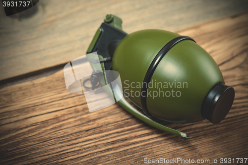 Image of green grenade