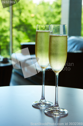 Image of Two glasses of champagne