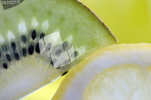 Image of Kiwi Fruit and Lemon Slice