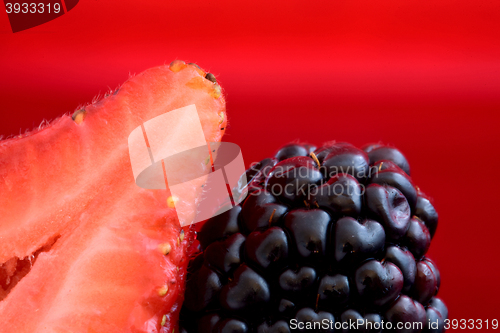 Image of Strawberry and Blackberry Close