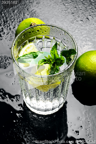 Image of Water with lime and mint