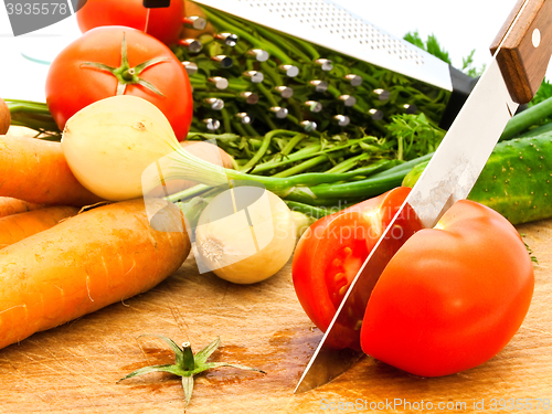 Image of Cutting Tomato