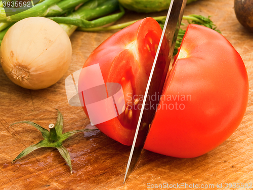 Image of Cutting Tomato 