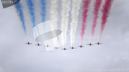 Image of air show at London