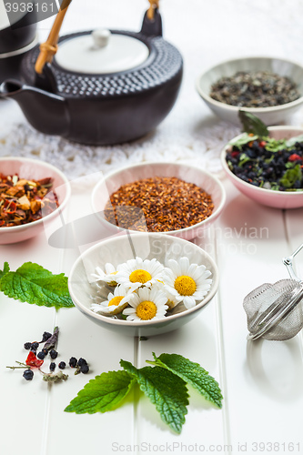 Image of Assortment of dry tea