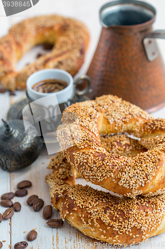 Image of Turkish bagels with sesame seeds.