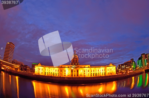 Image of The Custom House in Dublin