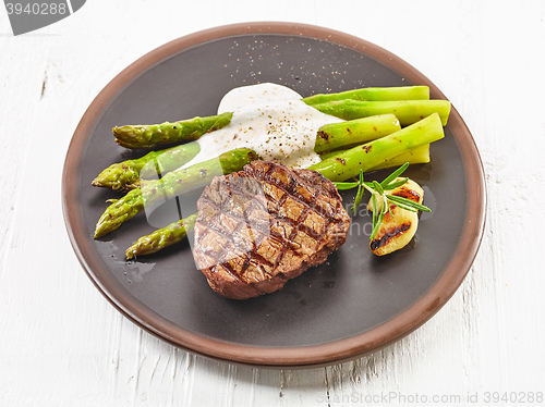 Image of grilled steak and asparagus