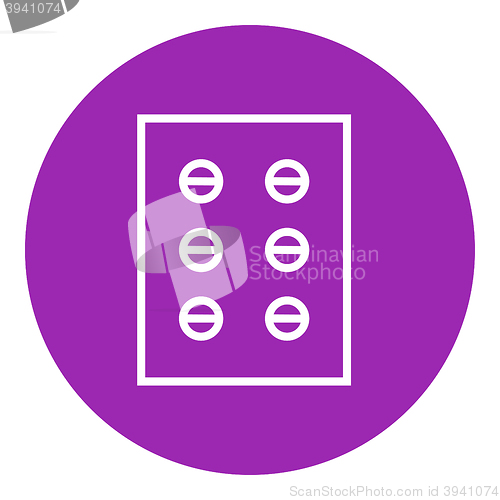 Image of Plate of pills line icon.