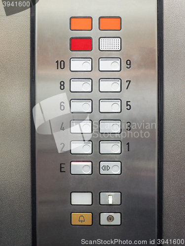 Image of Lift keypad detail