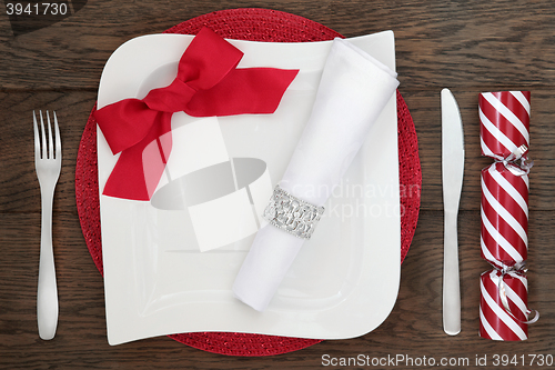 Image of Contemporary Christmas Table Setting