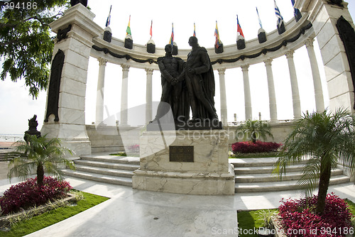 Image of la rotunda guayaquil ecuador