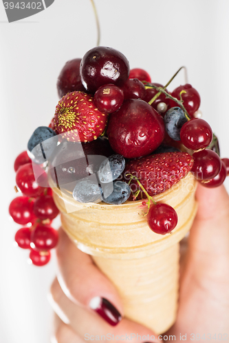 Image of fresh berries in wafer