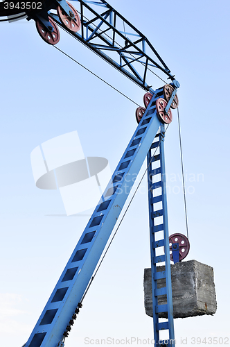 Image of Counterweight on the cable car