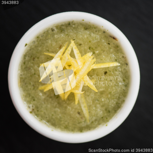 Image of Refreshing lemon sorbet