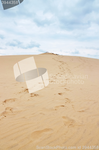 Image of Footsteps leading to the top of Dune of Pilat in France