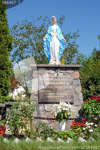 Image of Virgin Mary statue