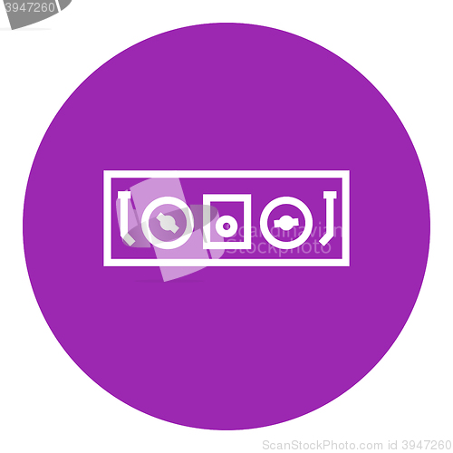 Image of DJ console line icon.