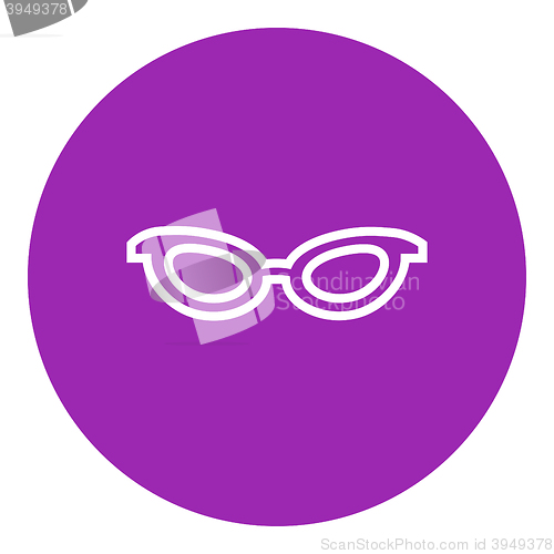 Image of Eyeglasses line icon.