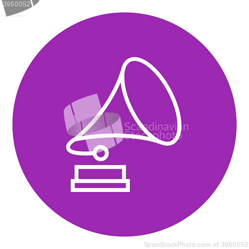 Image of Gramophone line icon.