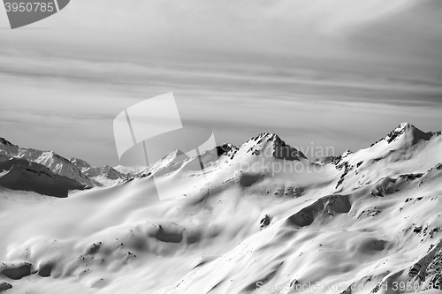 Image of Black and white snowy mountainside